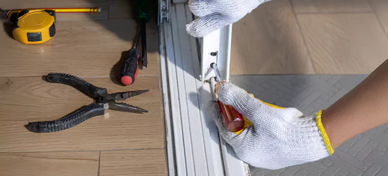 Sliding Glass Door Repair in The Hammocks