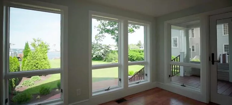 Double-hung Window Repair in The Hammocks, FL