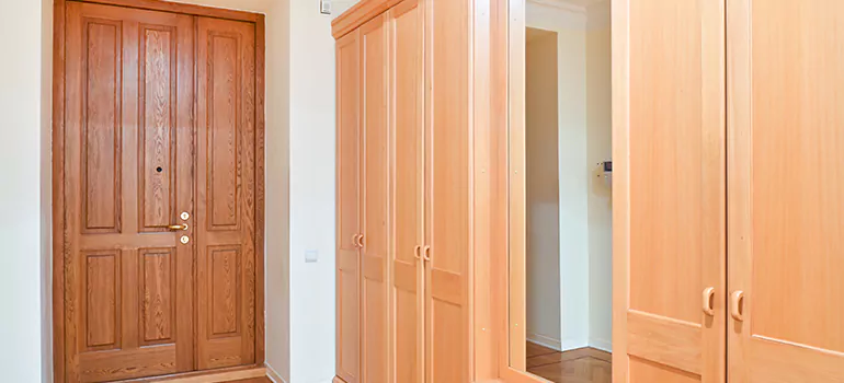 Prehung Wood Interior Doors in The Hammocks, FL
