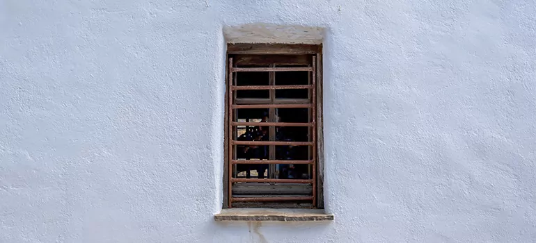 Residential Accordion Door Repair in The Hammocks, FL