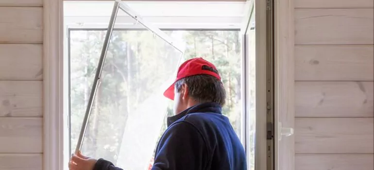Expandable Window Screen Installation in The Hammocks, FL